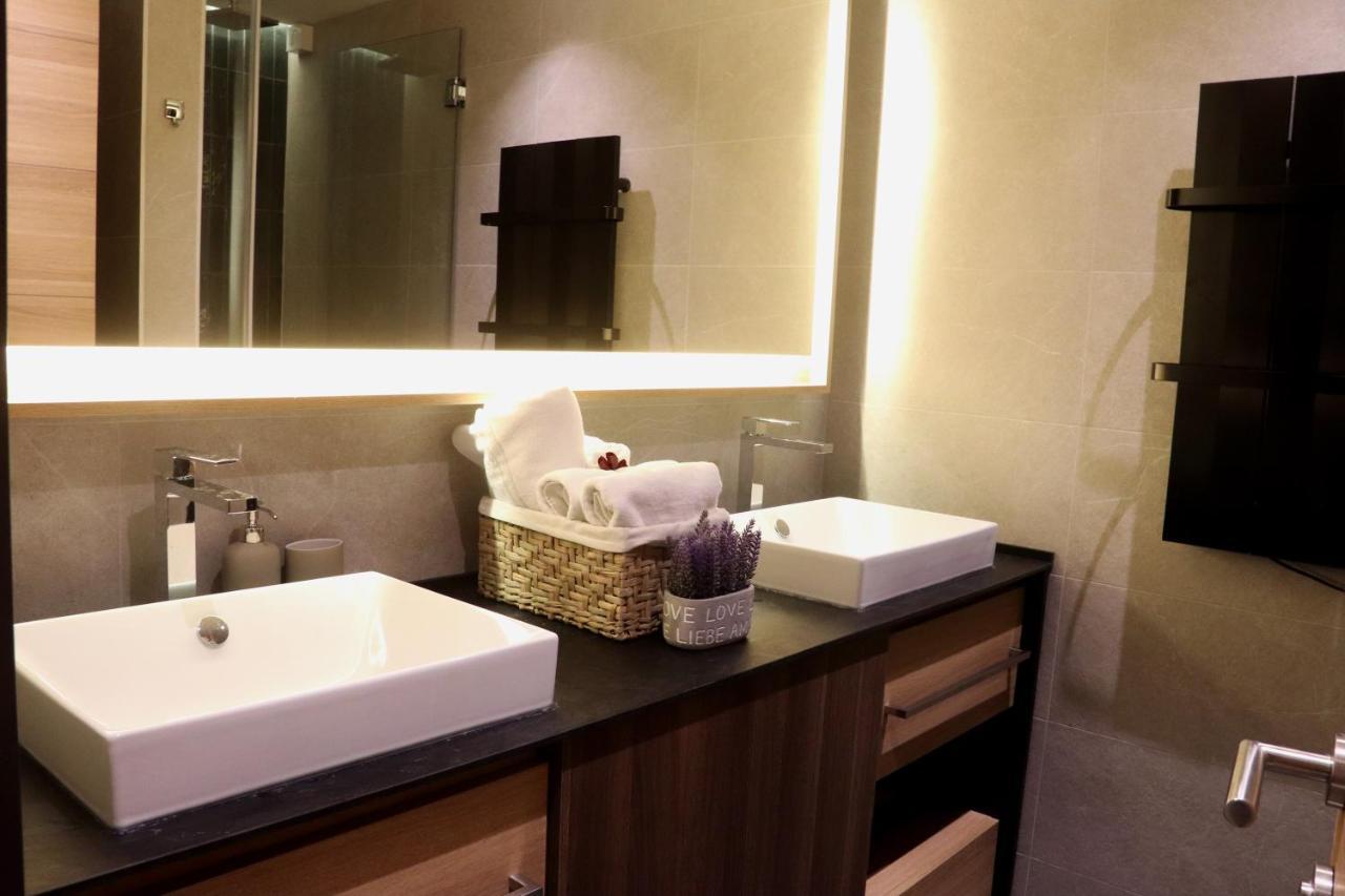 Superior Woodside Residences & Spa Kopaonik Bagian luar foto
